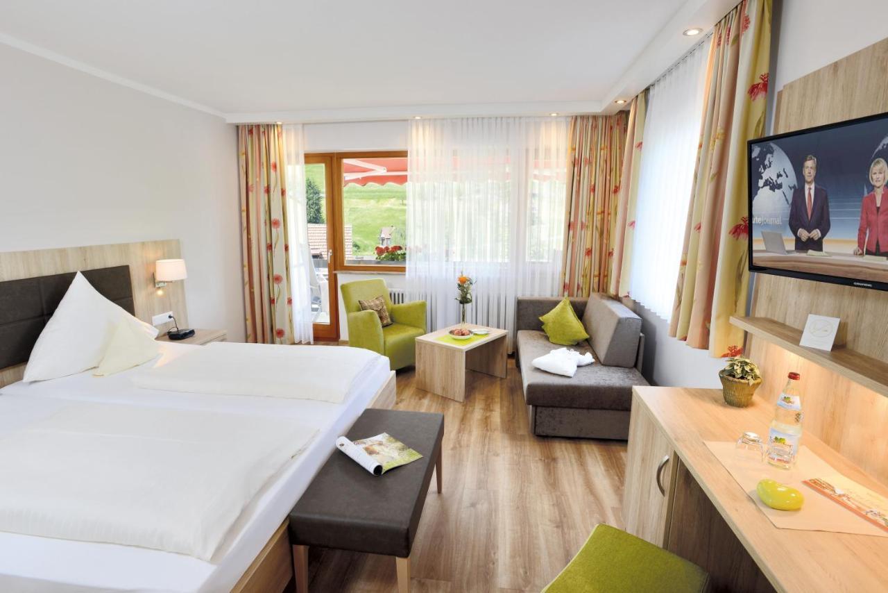 Hotel Waldlust Baiersbronn Exterior photo